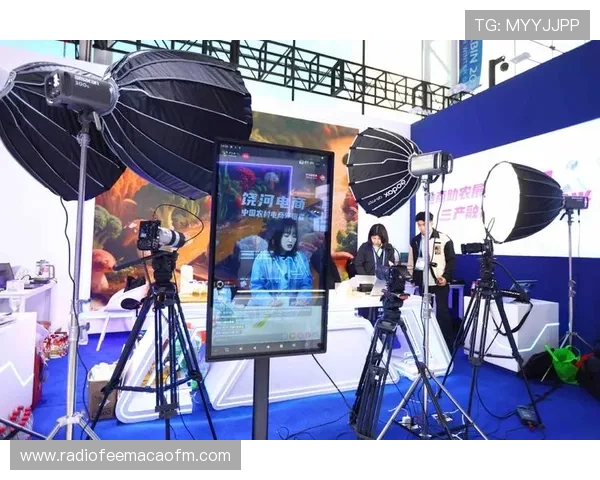 开云真人带你领略最真实的线上真人娱乐体验，享受高品质的游戏环境与专业的客服服务